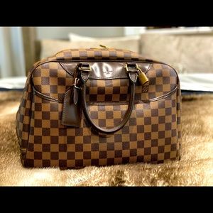 Classic Louis Vuitton purse